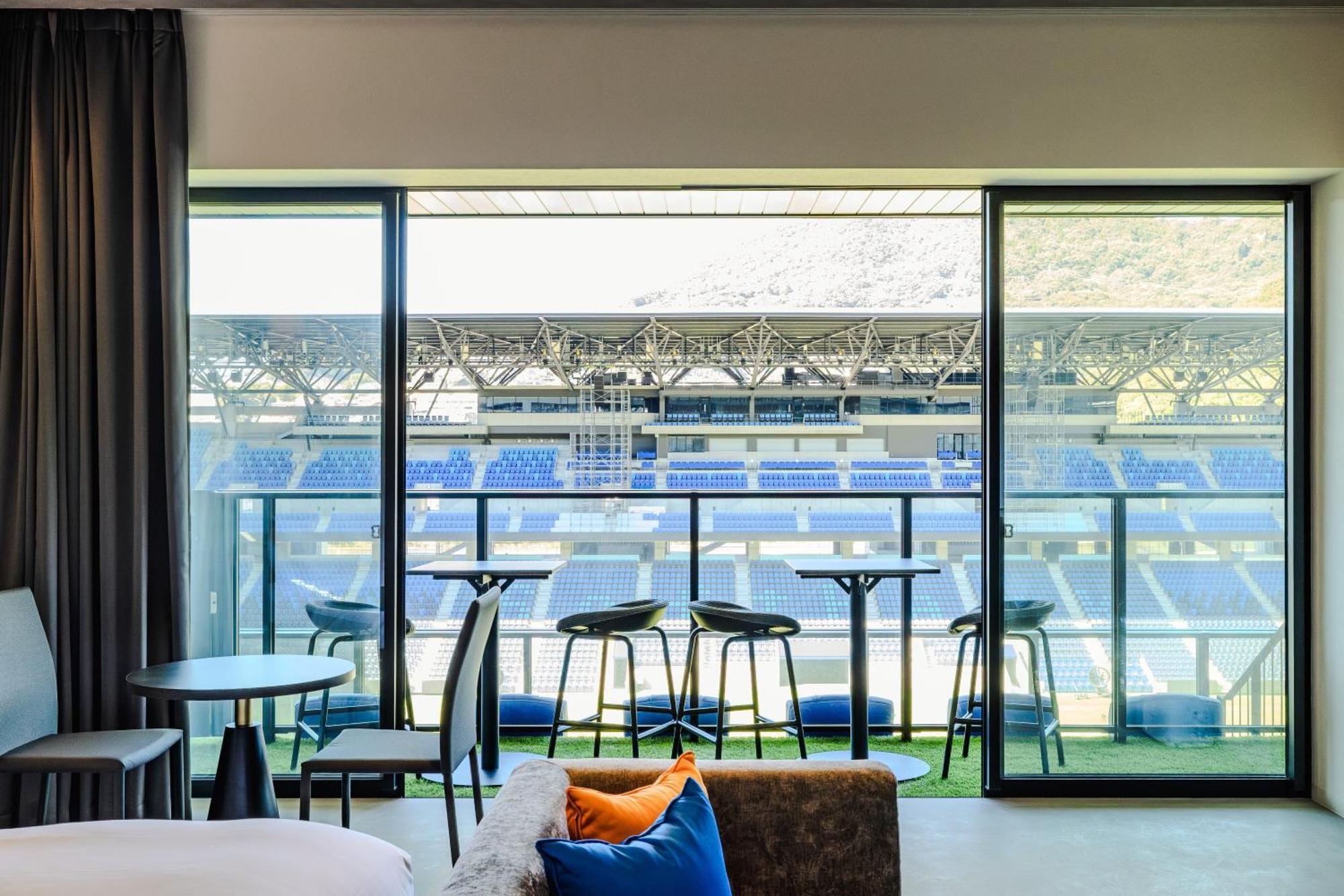 Stadium City Hotel Нагасаки Экстерьер фото